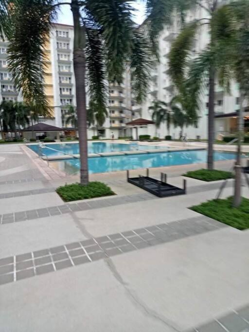 Field Residences Paranaque City エクステリア 写真