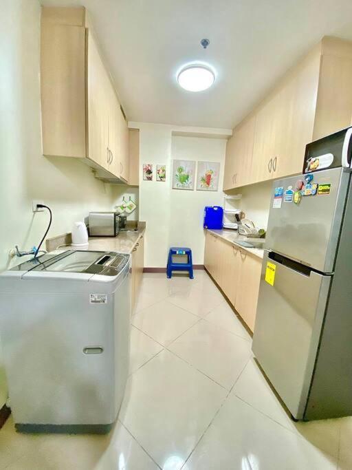 Field Residences Paranaque City エクステリア 写真